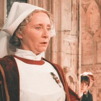 Poppy Pomfrey