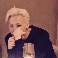 Kwon Jiyong - cậu.