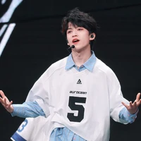 Trần Thiên Nhuận<CTR>