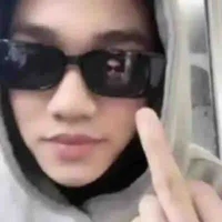 nhỏ T/g nè 👽👽