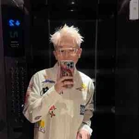 Trần Thiện Thanh Bảo ( papa của Hiếu)