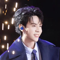 Lê Quang Hùng(bạn QAnh)