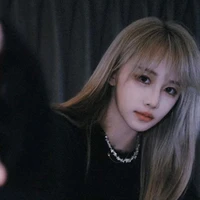 Trần Kha /Cô
