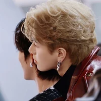 vợ của ngân