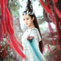 Long Nguyệt Giao