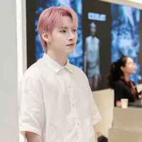 Huỳnh Hoàng Hùng-Gem