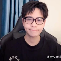 Quang Hùng