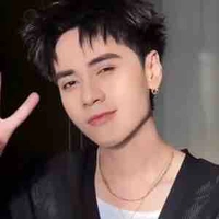 Quang Hùng