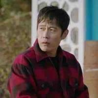 Lee Dong Seok 