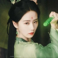 Đông Phương Hoài Trúc