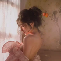 Chu Tỏa Chi [ bff nu9 ]