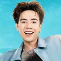 Quang Hùng