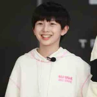 Mẹ iem Ming><