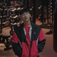 ahn suho.