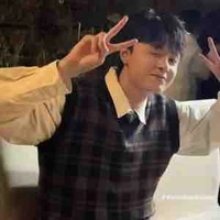 Nguyễn Nhật Phát ( Diêu Bông / youngBAN)