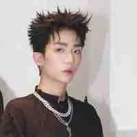 Hoàng Lê Bảo Minh ( Minh su/ coolkid)