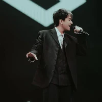 Hoàng Kim Long