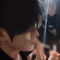 hoàng anh