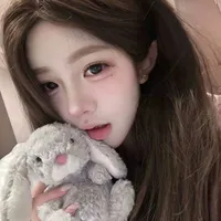 Phạm Ngọc Huyền Anh