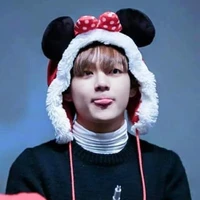 Taehyung (lúc nhỏ)