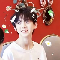 Tả Hàng(lúc nhỏ)