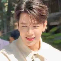 Bùi anh tú( tú tút)