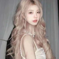 Trà My ( mẹ anh )