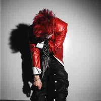 Hoàng Kim Long-Lou Hoàng