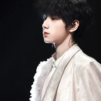 Vương Lỗ Kiệt(anh)
