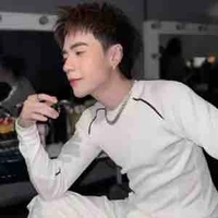 Lê Quang Hùng