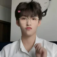 Huỳnh Hoàng Hùng ( Gemini Hùng Huỳnh)