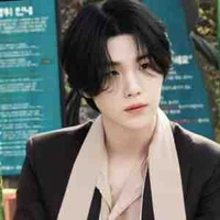 Min Yoon Gi