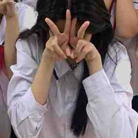 Lp trưởng xih gái