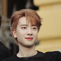 Phong Hào ( Nicky )