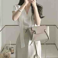 Cô giáo lớp 12c1-Ngô Thu Thảo