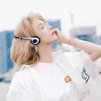 Trần Kha [cô]