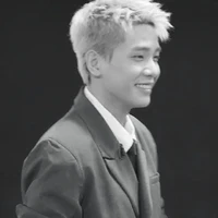 Phạm Anh Quân//bà cả//