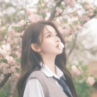 Châu Thi Vũ | Zhou ShiYu • Chị