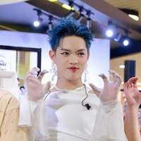 Pháp Kiều | Ezra