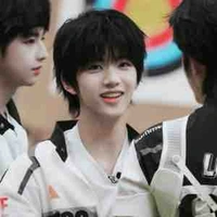 Trương Hàm Thụy_em 