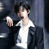 Hạ Tuấn Lâm