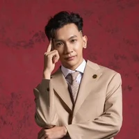 Phạm Hoài Nam ( sgp red)