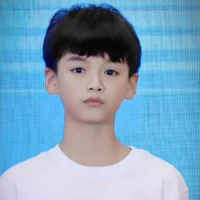 Lý Vận Thần Thụy (Li Yun Chan Rui / 李运宸瑞