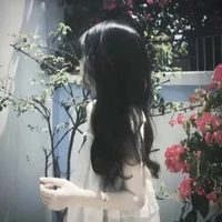 Tuyết Hoa -hầu gái riêng của em
