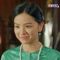 Lụa (chị)