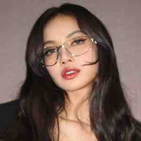 Lalisa Manobal