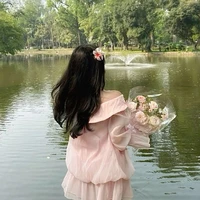 Mẹ anh