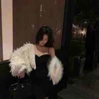 Mom của em