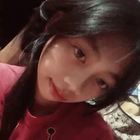 tớ là gà con nè (tác giả)