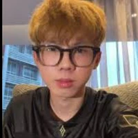 Nguyễn Hữu Đạt-Phoenix